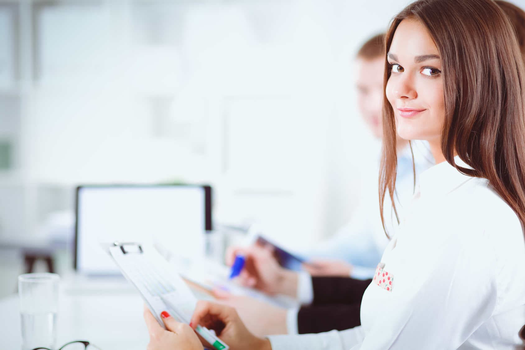 Imagen destacada: 10 Beneficios al implementar un software contable en tu empresa