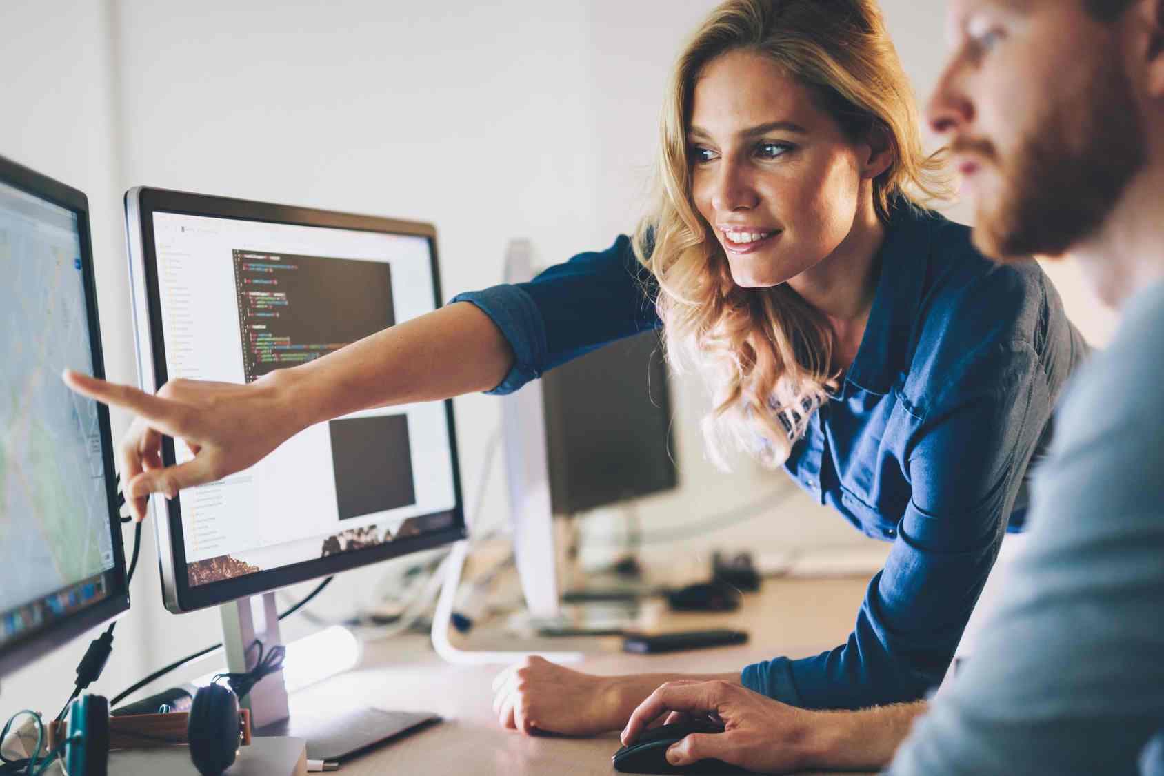 Imagen destacada: Qué debes saber antes de adquirir un software de administración