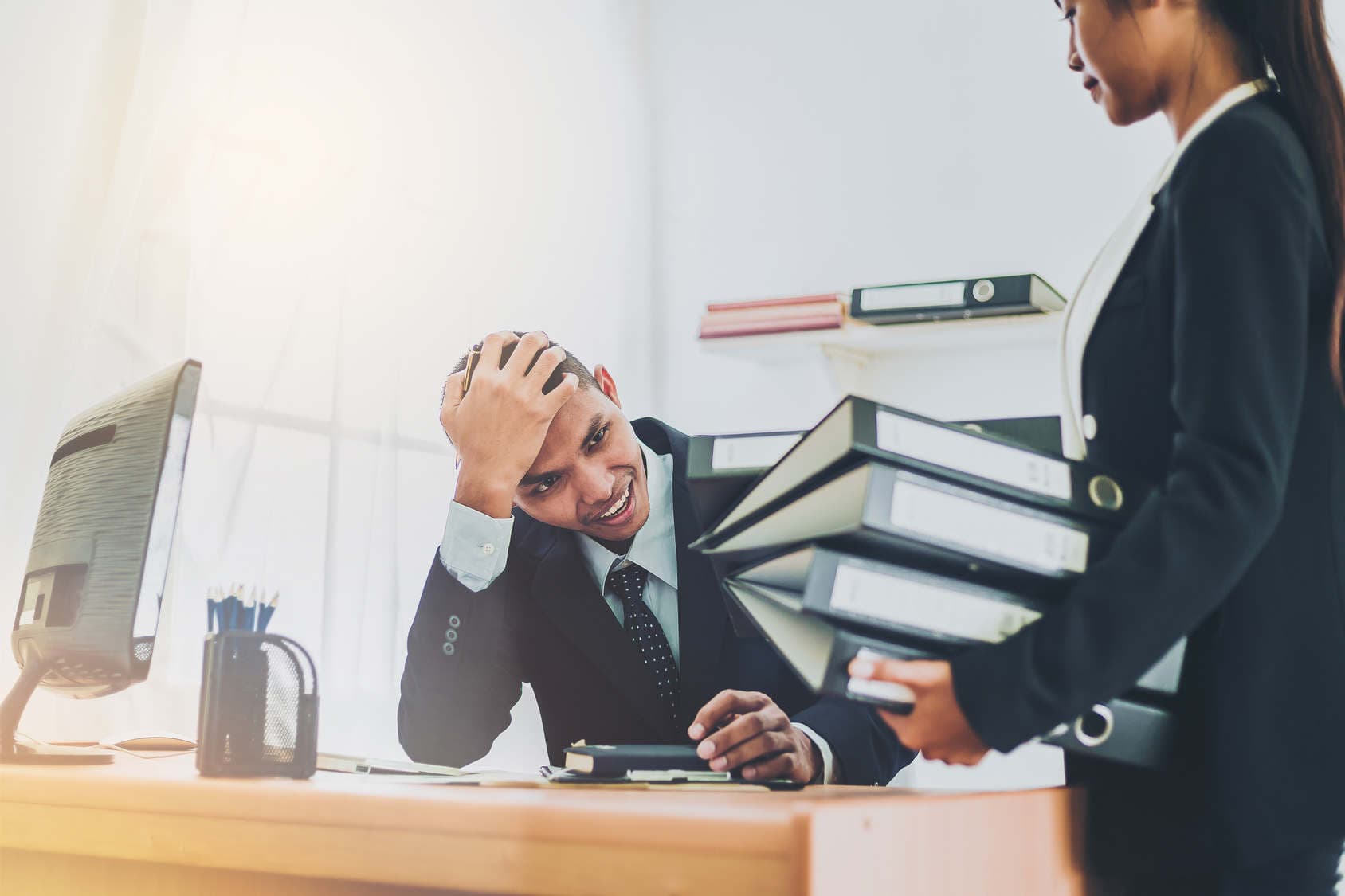 Imagen destacada: Cómo saber si tienes un gerente de carácter débil en tu empresa