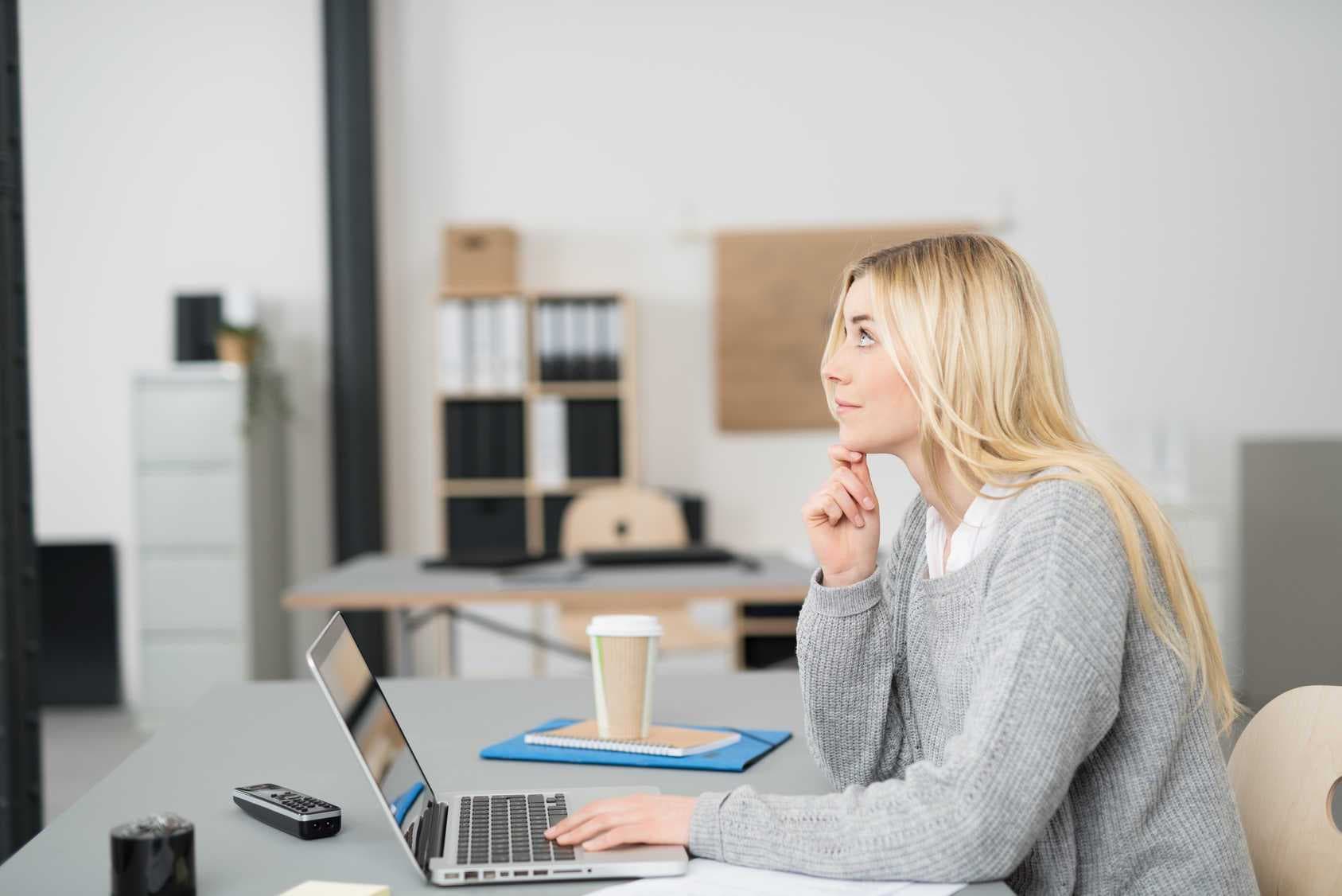 Imagen destacada: 6 riesgos que tiene un gerente al tomar decisiones en una empresa
