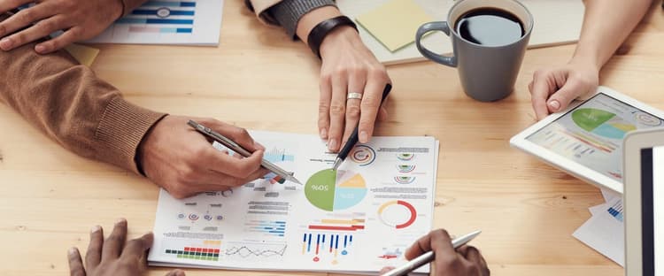La importancia de la estrategia comercial y de la planeación financiera